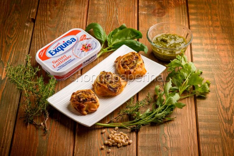 Rotelle con formaggio e pesto di levistico: sfiziose pesto rotelle levistico c o