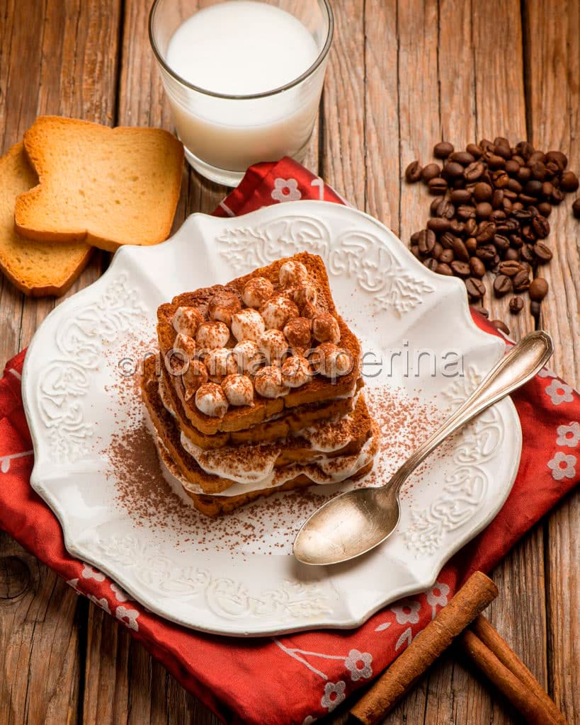 Tiramisù senza glutine con yogurt