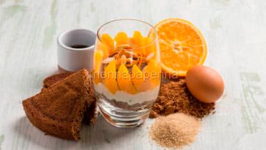 Verrina di biancomangiare alla mandorla