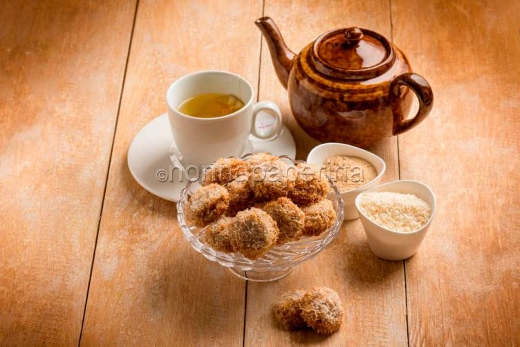 biscotti con cocco e maca