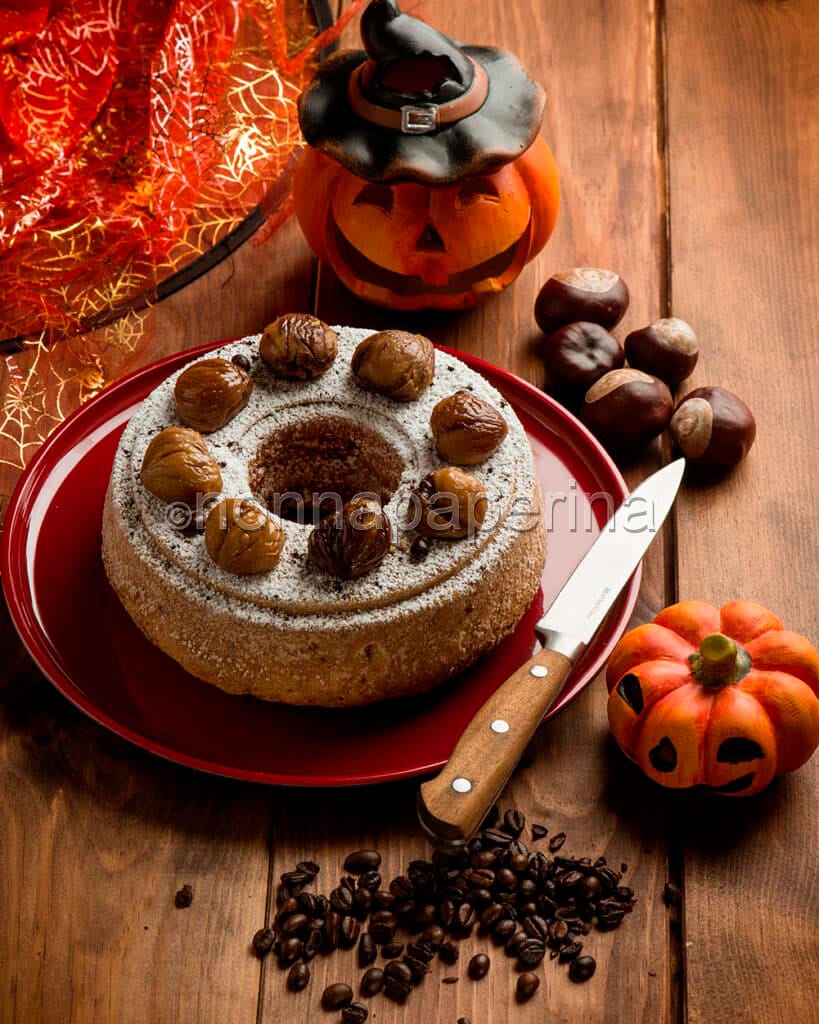 Ciambellone alle castagne Ciambellone alle castagne