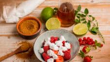 Dessert per adulti: Frutti di bosco con sciroppo alla menta