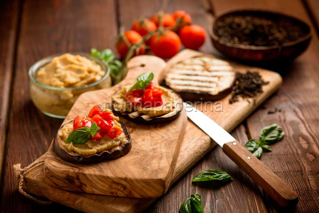 Hummus di ceci profumato al te Lapsang