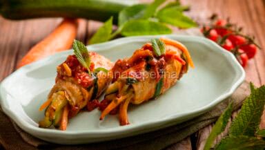 Involtini light di tacchino con pomodoro