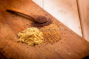 Senape gialla e nera