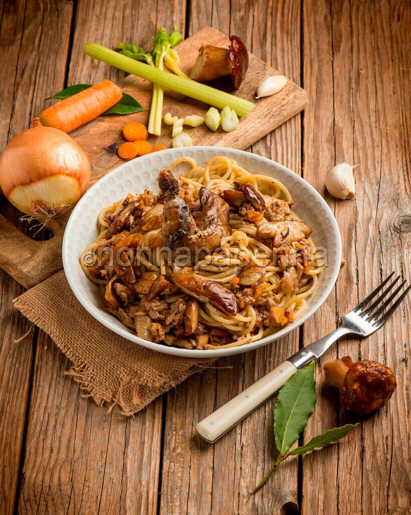 Spaghetti con ragù di pernice