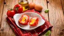 Uova nel pomodoro: una delizia semplice da preparare