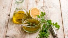 Il salmoriglio per pesce: il condimento più semplice e gustoso