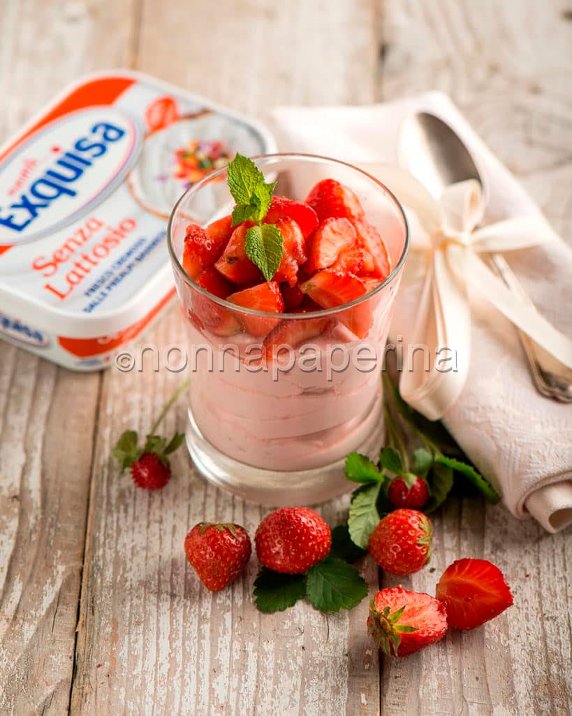 Mousse di fragole con formaggio Exquisa Mousse di fragole con formaggio Exquisa