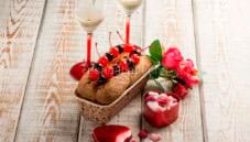 Tronchetto al grano saraceno e amarene a S.Valentino Tronchetto al grano saraceno e amarene a S.Valentino