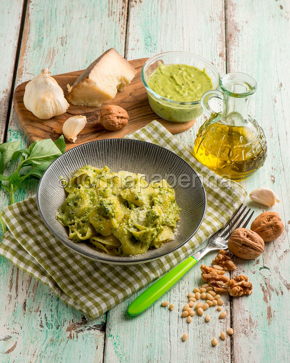 Tortelli ricotta e spinaci al pesto