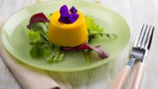 Flan di zucca, un morbido sformato dal bellissimo colore