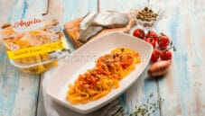 Tagliatelle rustiche al sugo di trota: un piatto sfizioso Tagliatelle rustiche al sugo di trota: un piatto sfizioso