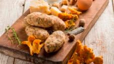 Canederli con finferli, ricetta tipica del Sud Tirolo Canederli con finferli, ricetta tipica del Sud Tirolo