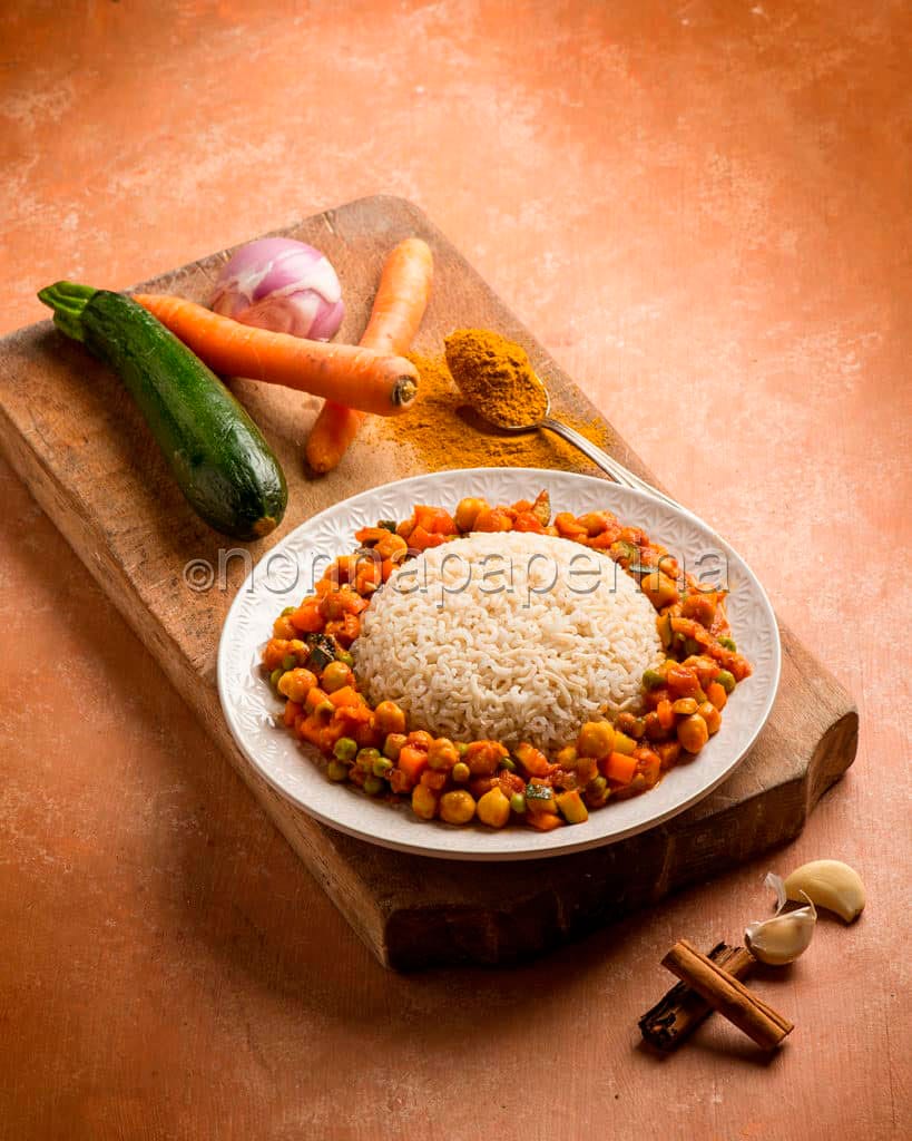Riso basmati con verdure e ceci