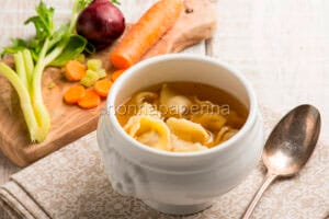 Tortellini in brodo alla bolognese
