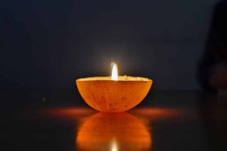 Come riutilizzare le bucce di arancia e mandarino bucce di arancia