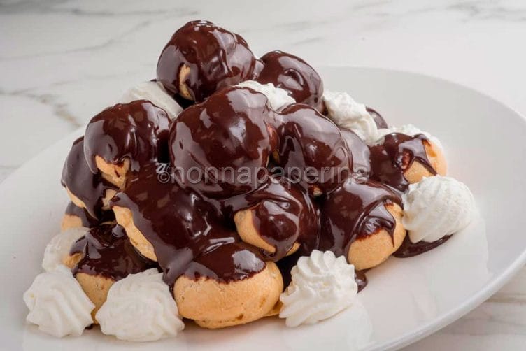 Profitterol, il dolce perfetto per ogni occasione e ogni stagione