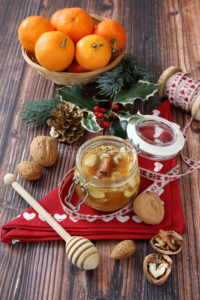 Frutta secca al miele Frutta secca al miele