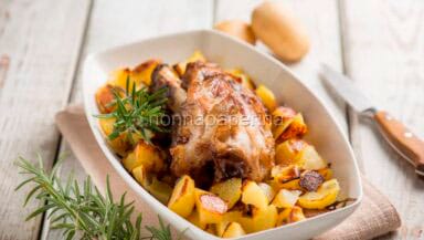 Stinco di maiale al forno