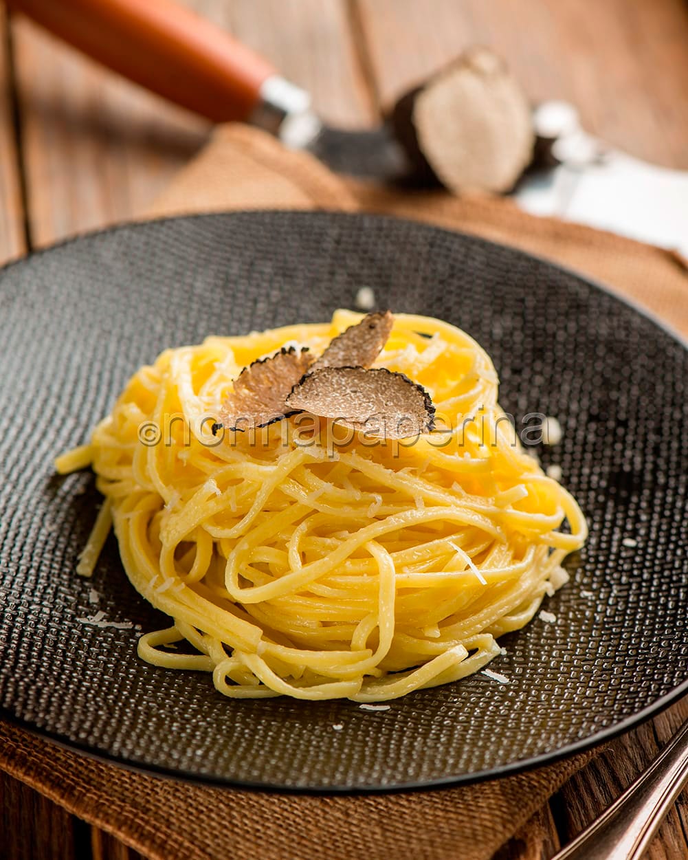 Tagliolini al tartufo, un primo piatto della tradizione piemontese