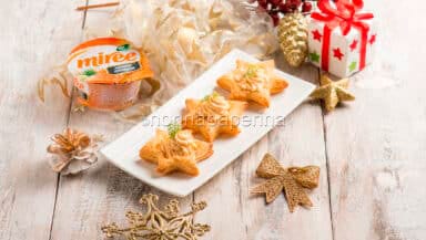 stelline con mousse di salmone