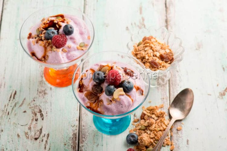 Frozen yogurt anche a casa! Fresco, sfizioso e nutriente Frozen yogurt
