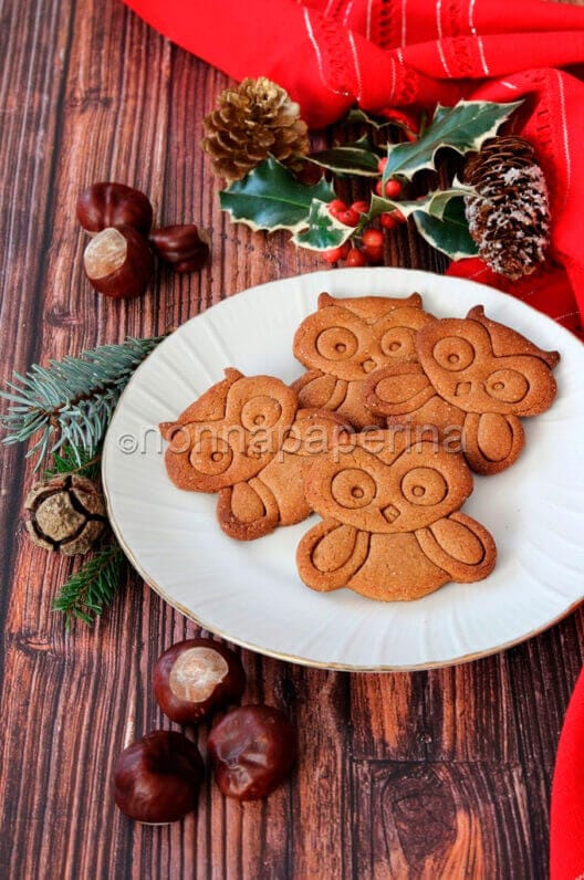 Gufetti croccanti alla farina di castagne e cannella Gufetti croccanti alla farina di castagne e cannella