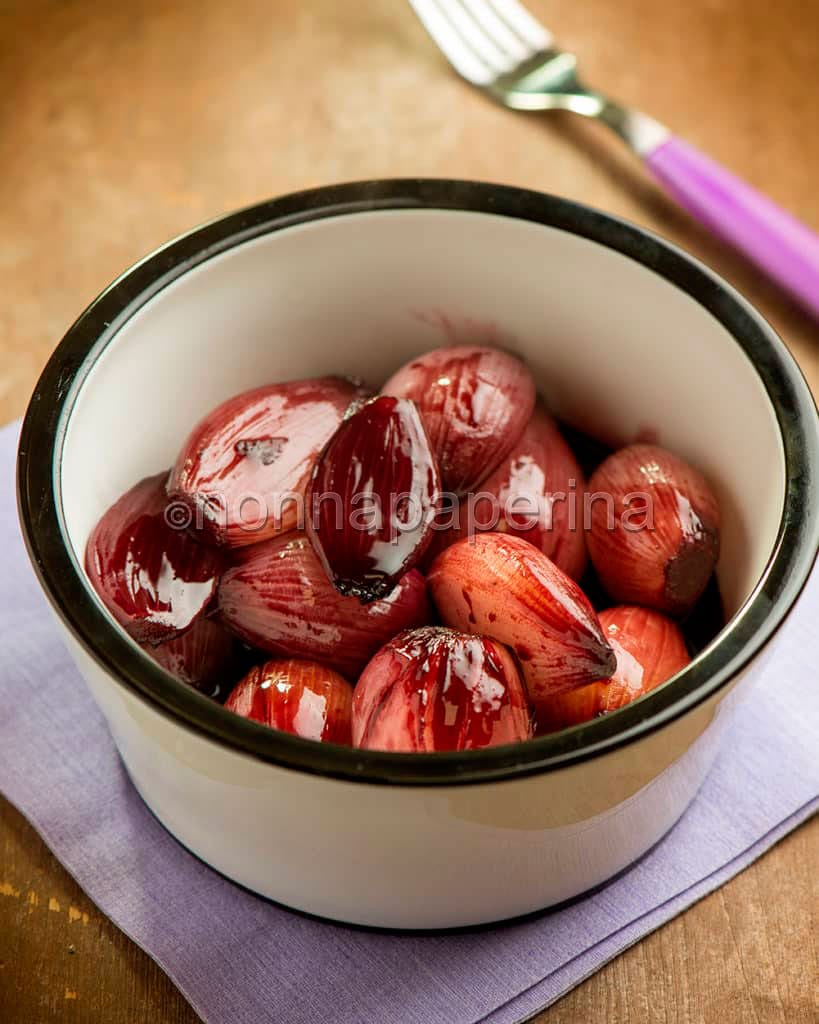 Scalogni glassati al vino rosso