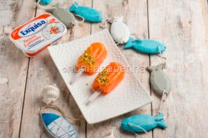 Stecco di salmone e formaggio