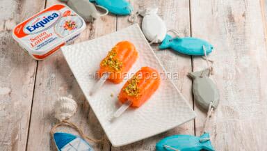 Stecco di salmone e formaggio