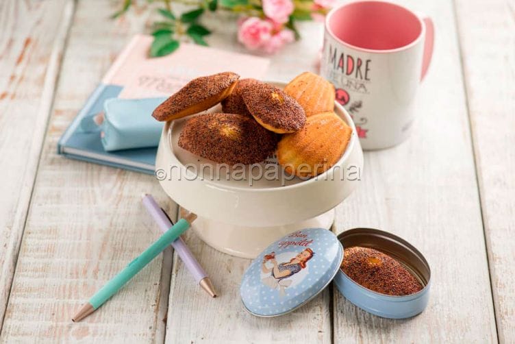 Madeleine al riso integrale e canihua, variante esotica madeleine al riso integrale