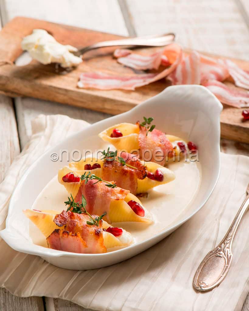 Conchiglioni ripieni al bacon Conchiglioni ripieni al bacon