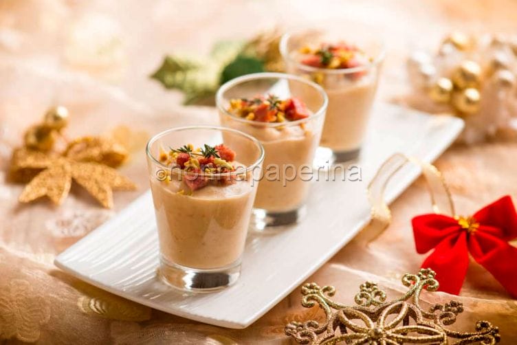 Crema di lenticchie con cotechino croccante al bicchiere Crema di lenticchie con cotechino