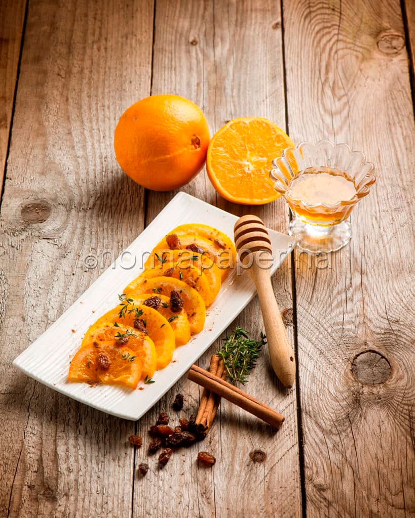 Dessert con arance e uvetta Dessert con arance e uvetta