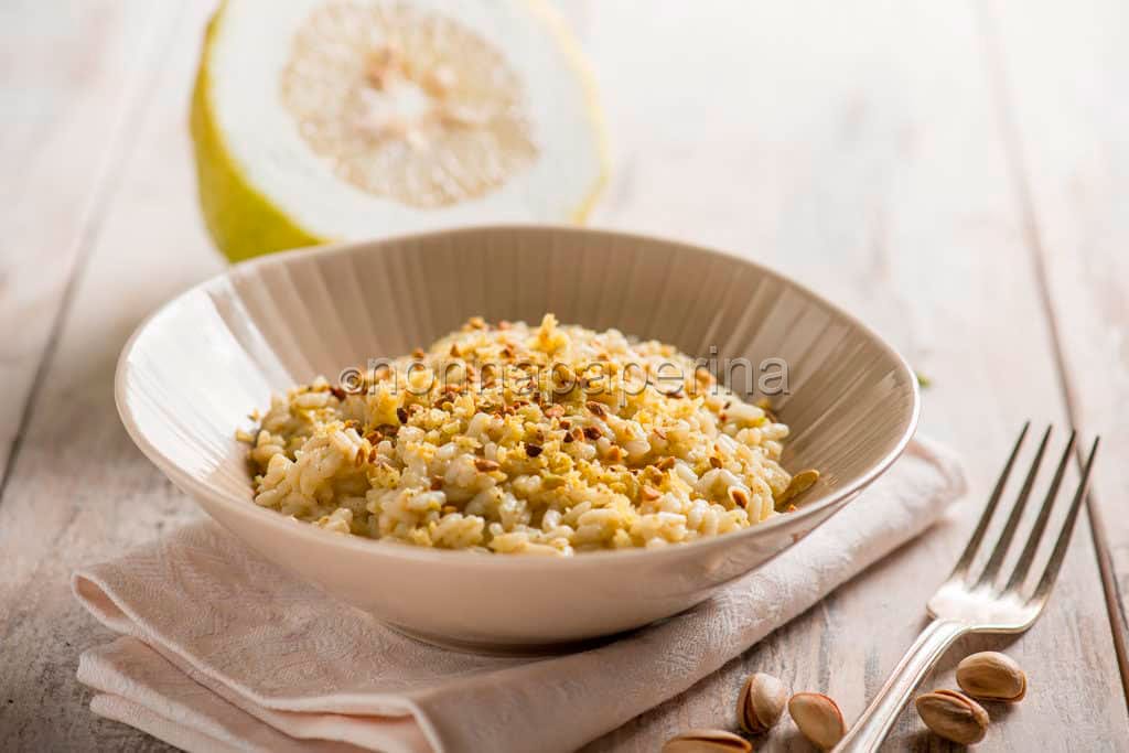 Risotto con cedro e pistacchi
