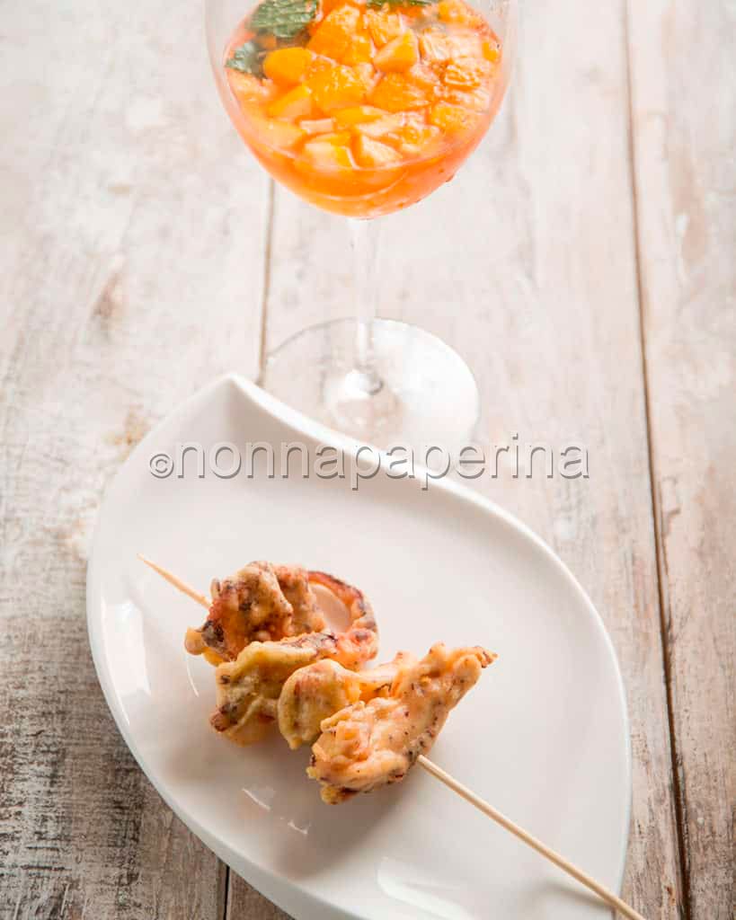 Spiedino di polpo con spritz