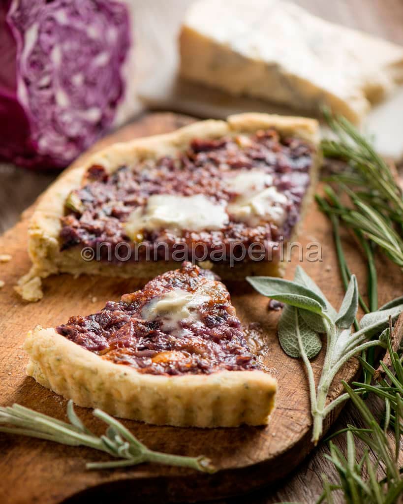 Torta salata al cavolo rosso Torta salata al cavolo rosso