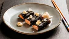 Trancetto di salmone, piatto giappo-mediterraneo