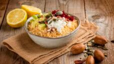 Bowl di cous cous, una rivisitazione arabo-sicula Bowl di cous cous, una rivisitazione arabo-sicula