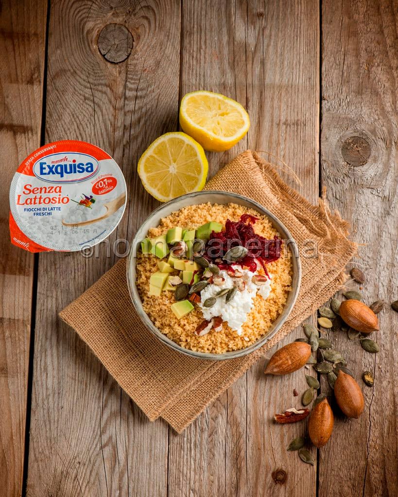 Bowl di cous cous e avocado