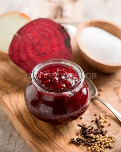 Chutney di barbabietole Chutney di barbabietole