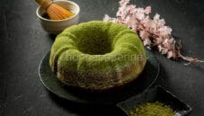 Ciambella al tè matcha e tisana, un dolce spettacolare Ciambella al tè matcha e tisana, un dolce spettacolare