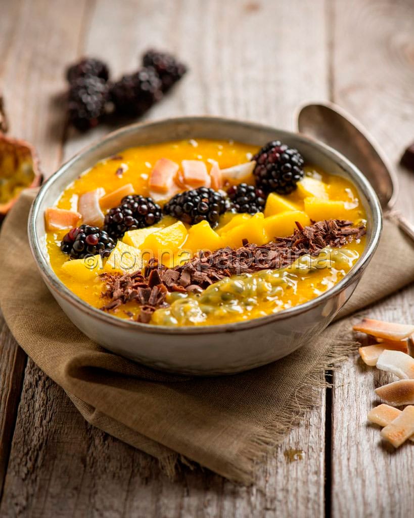 Smoothie bowl al mango Smoothie bowl al mango