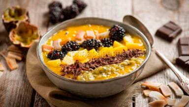 Smoothie bowl al mango