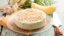 Cheesecake al melone bianco, un dolce buonissimo Cheesecake al melone bianco, un dolce buonissimo