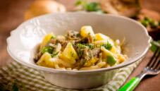 Trofie con carciofi e fave, un primo rustico e delizioso