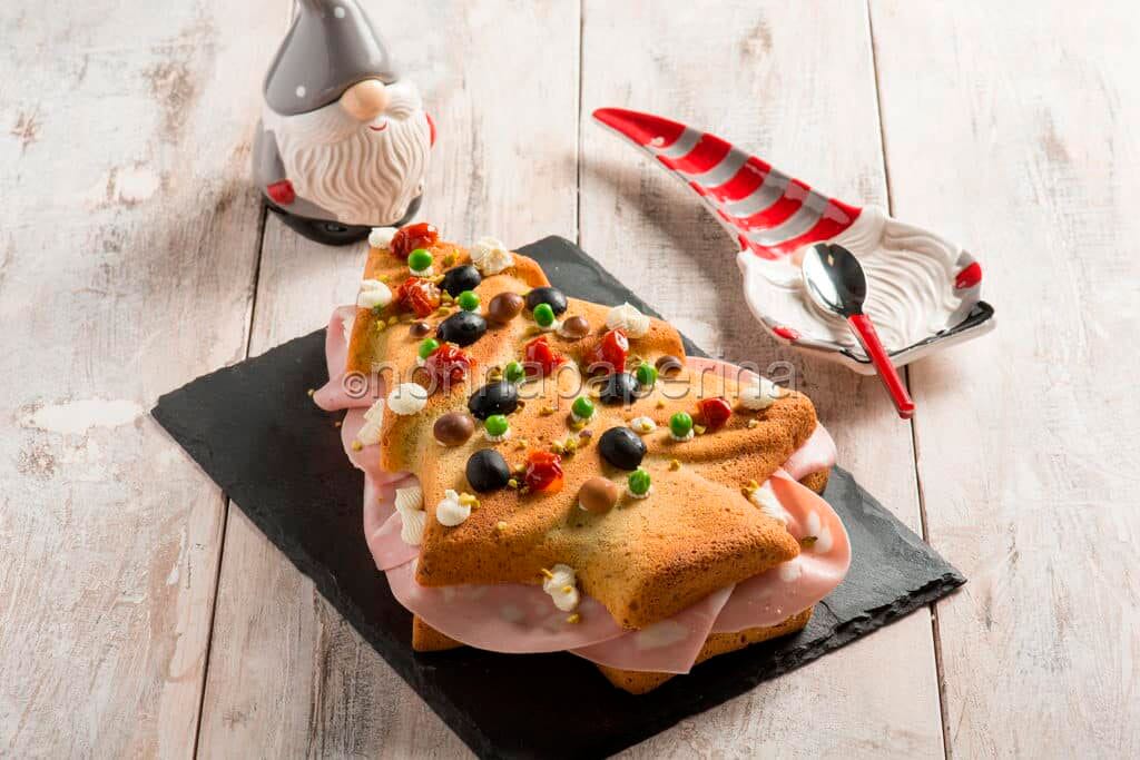 Albero di mortadella e pistacchi