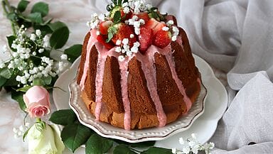 Ciambella profumata alle fragole