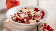 Insalata di radicchio e mela, il contorno perfetto